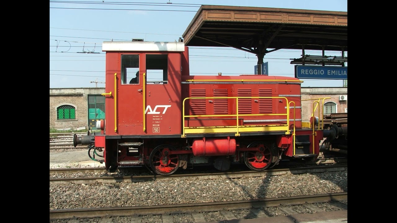 Treni immagini aprile 2005 sorprese ACT e tanti altri,mezzi e treni nuovissimi