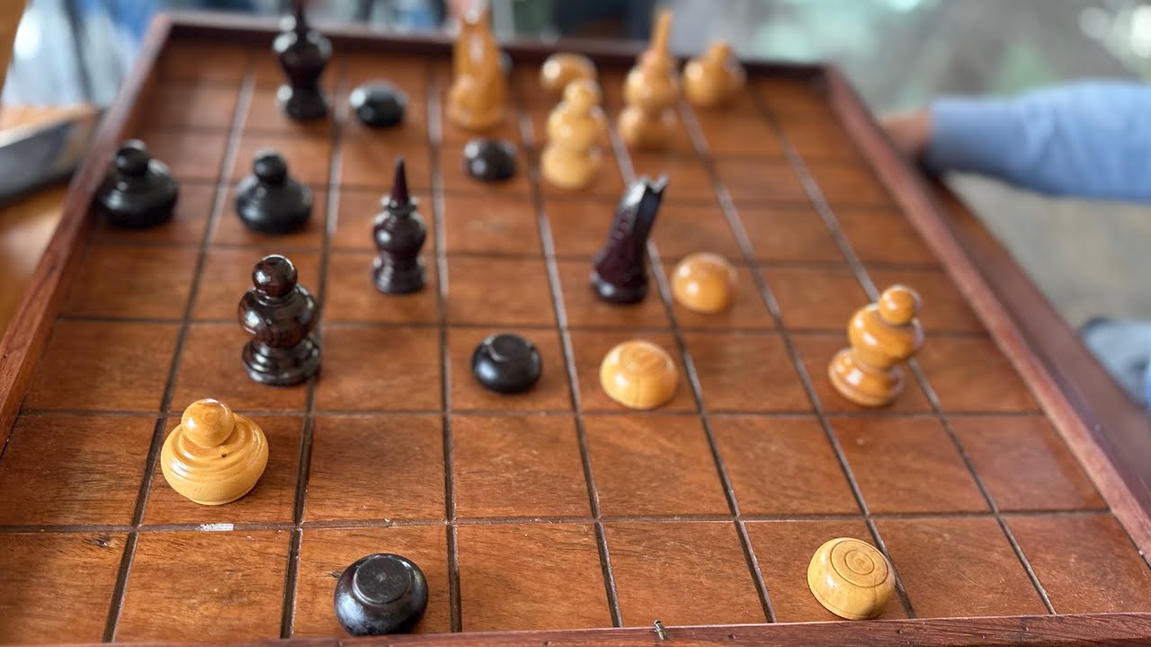 ខ្លាំងប្រហែលគ្នាទេ តែកុំប្រហើនហក់ដឹងតែត្រូវ🤣 រវាង រាជសីដែនដី បៀកណា ស ប៉ះជាមួយ Admin សំណាង ខ្មៅ !