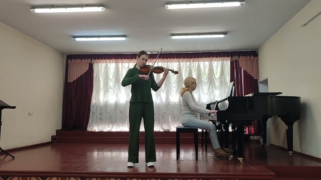 Безпала Поліна 13років І Левицький 