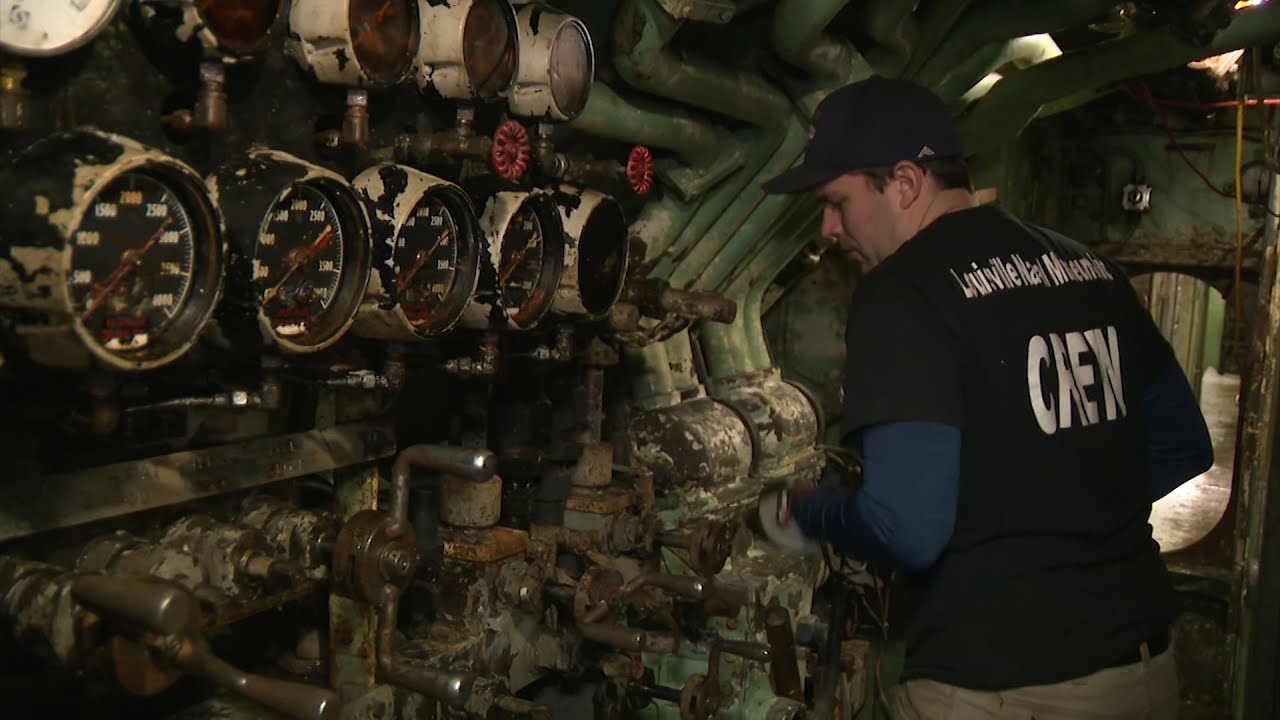Volunteers work to restore WWII submarine USS Ling