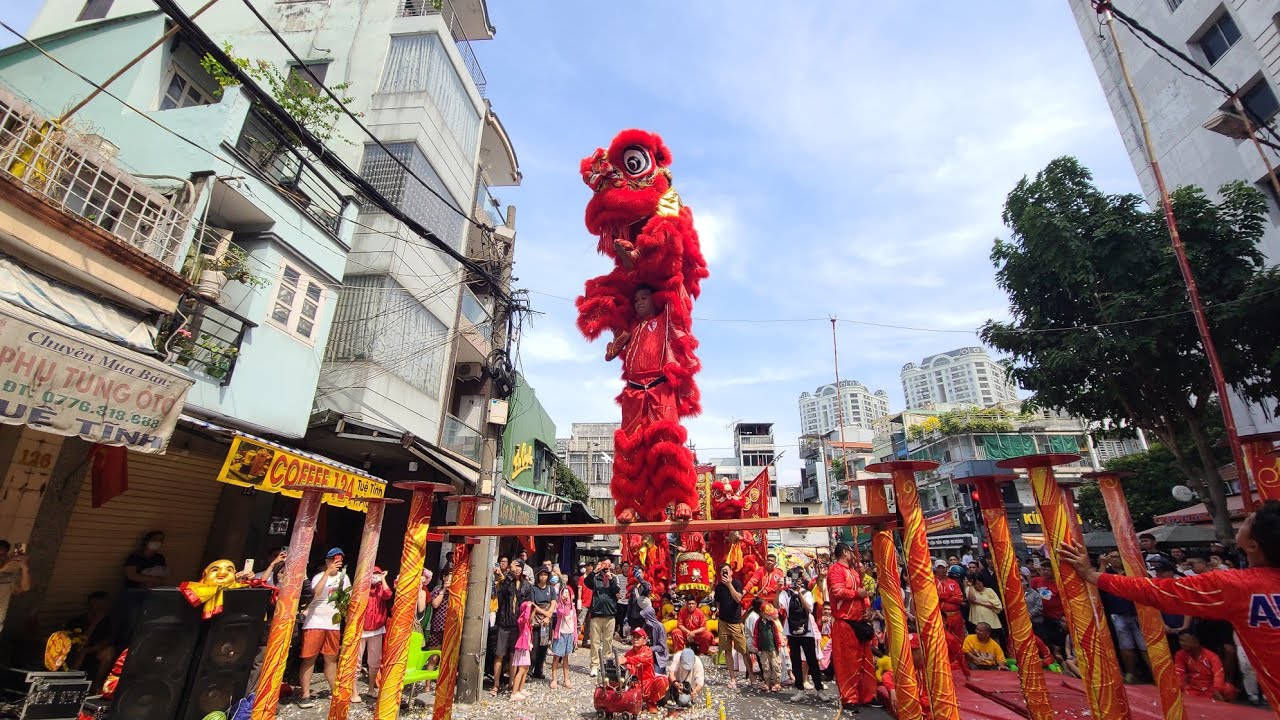 Sáng Mùng 4 Tết, Tuyển chọn hay nhất Tinh Anh Đường - Múa Lân Lên mai hoa thung khách Vip lì xì 