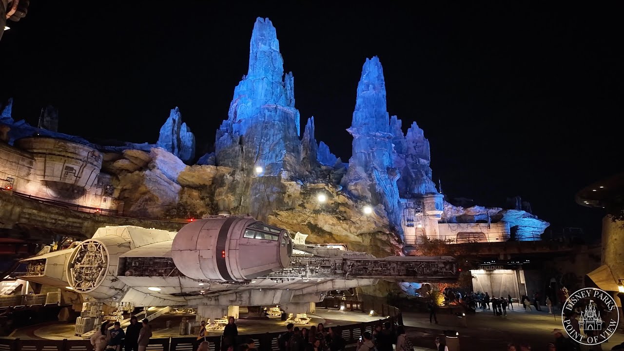 Star Wars Galaxy's Edge Evening Walkthrough in 4K | Disney's Hollywood Studios January, 2026