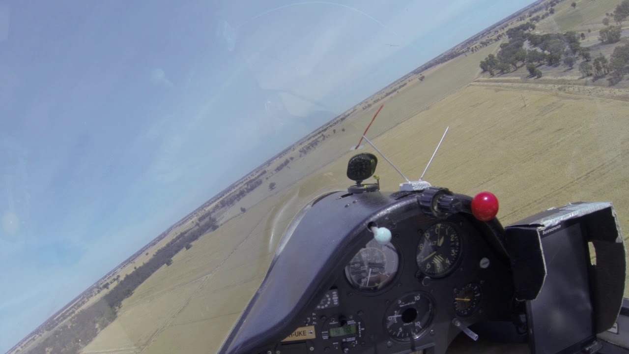 Outlanding the ASW19b