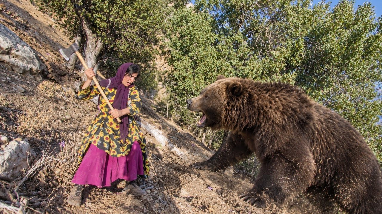 Unexpected Bear Encounter in the Wild Zagros Mountains!🐻🏔