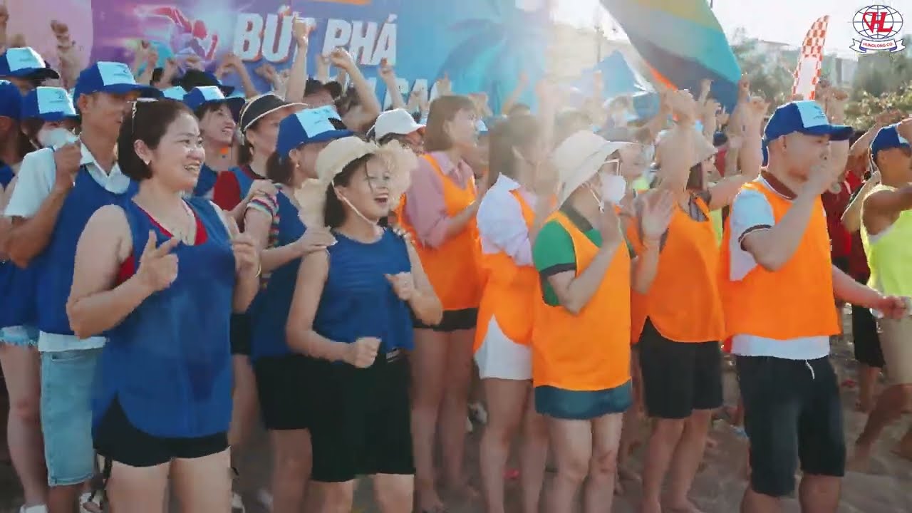 DU LỊCH BIỂN CỬA LÒ  2025 | BỨT PHÁ ĐỂ THÀNH CÔNG |CÔNG TY CỔ PHẦN MAY VÀ DỊCH VỤ HƯNG LONG