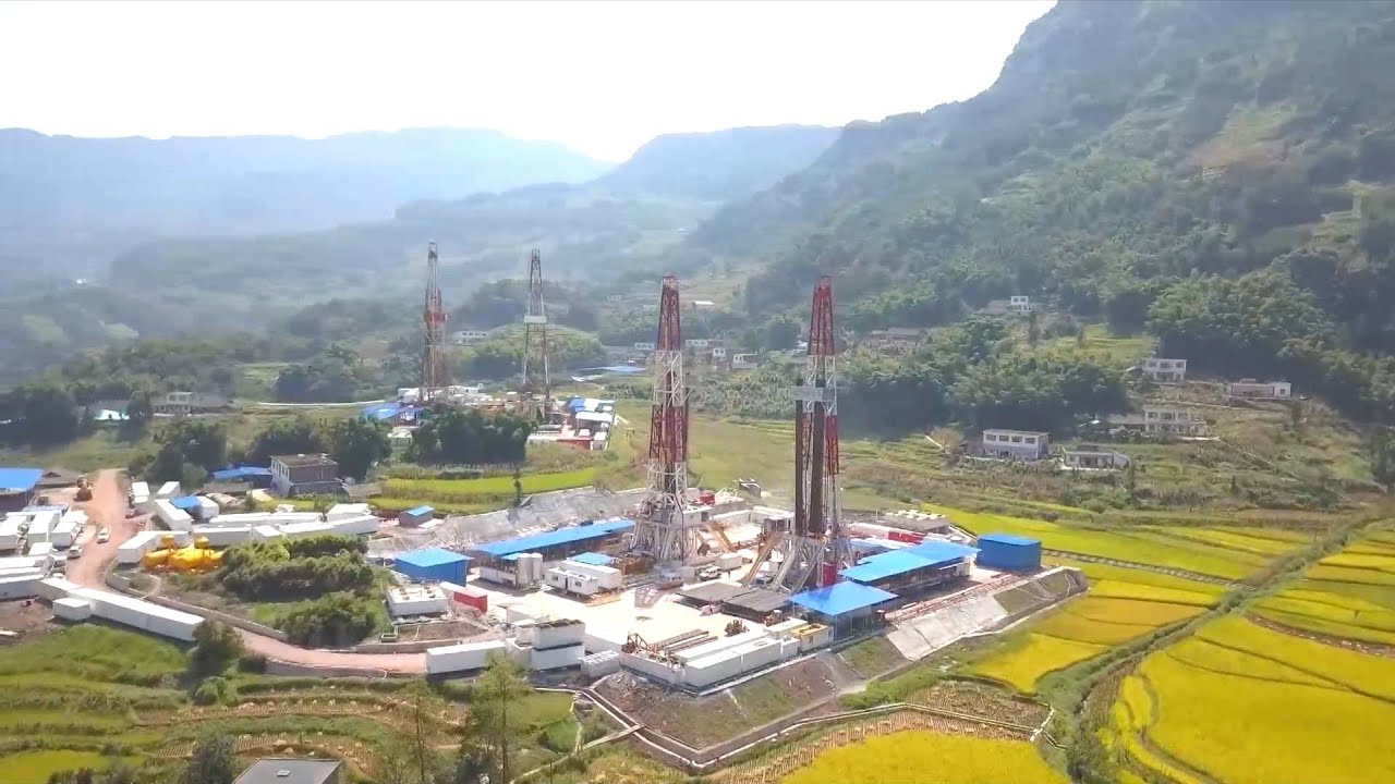 Shale gas production soars in SW China base
