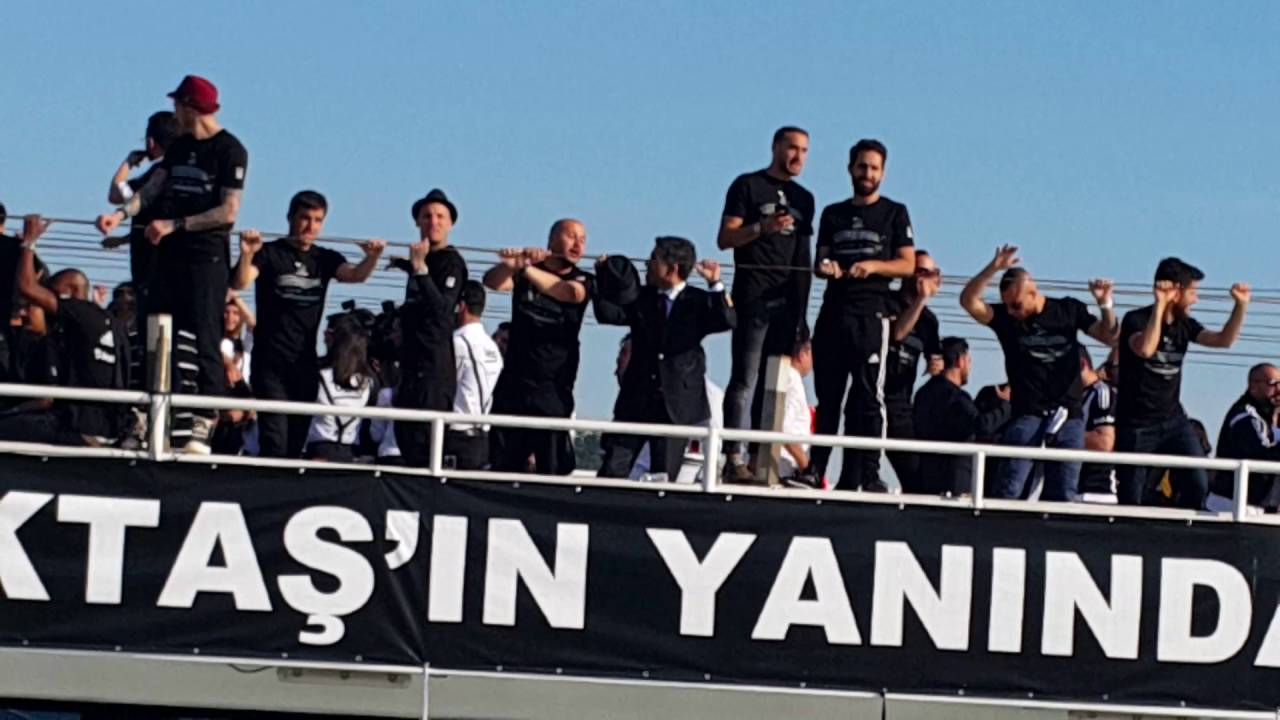 Beşiktaş Şampiyonluk Kutlamaları 2016 Boğazda Tekne Konvoyu
