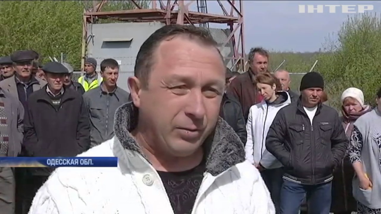 В селе Одесской области бизнесмена обвиняют в преследовании активистов