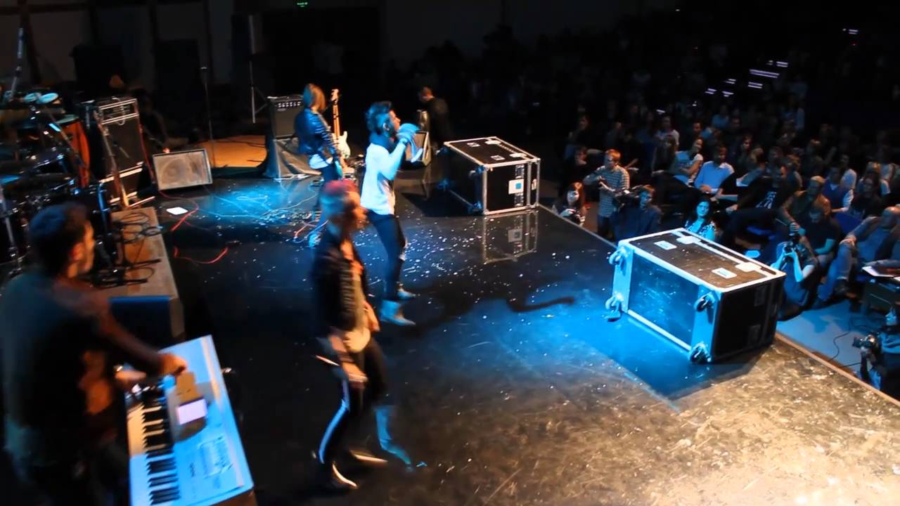 Nuteki live on YOUTH 2010 - Моя война.