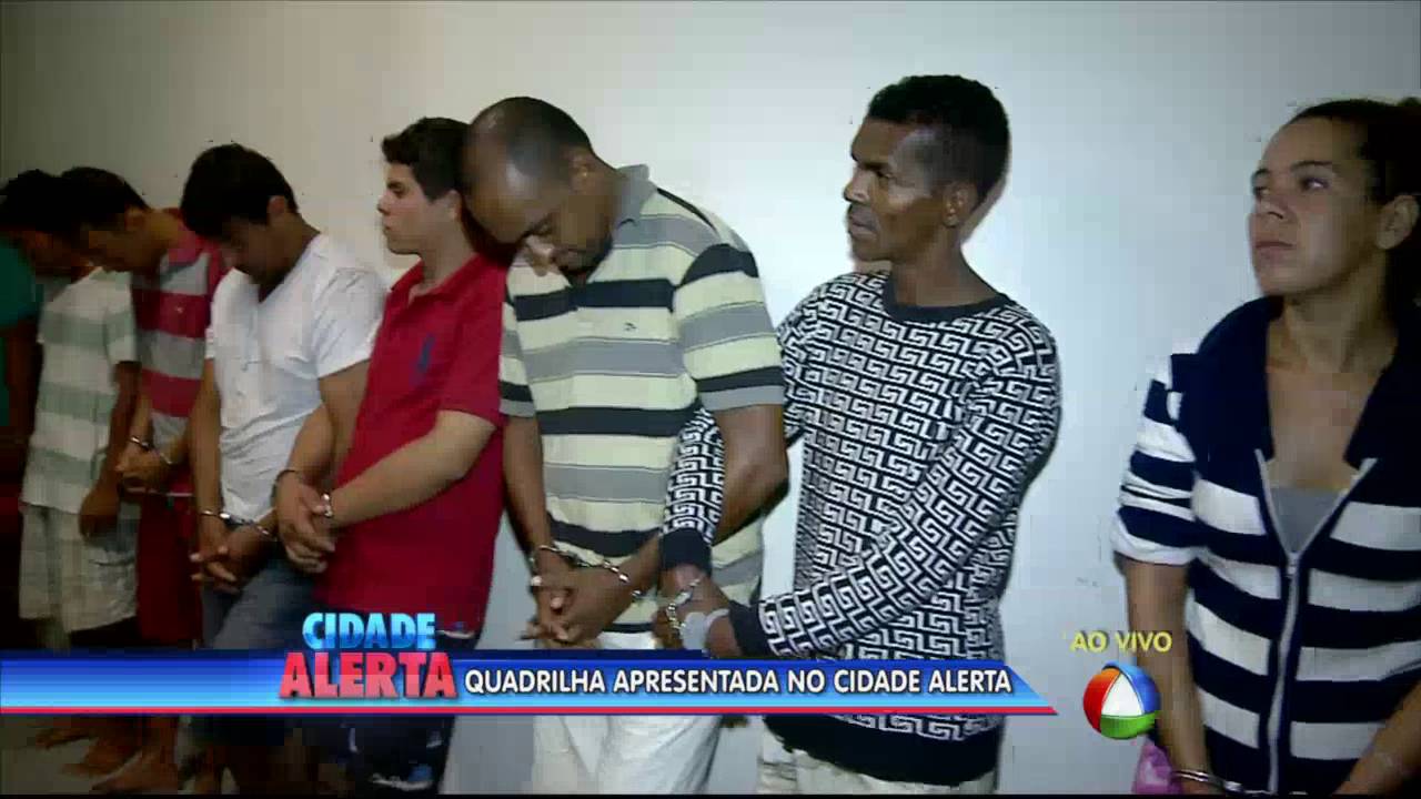 Cidade Alerta - Polícia Civil apresenta integrantes de quadrilha que realizava crimes no interior