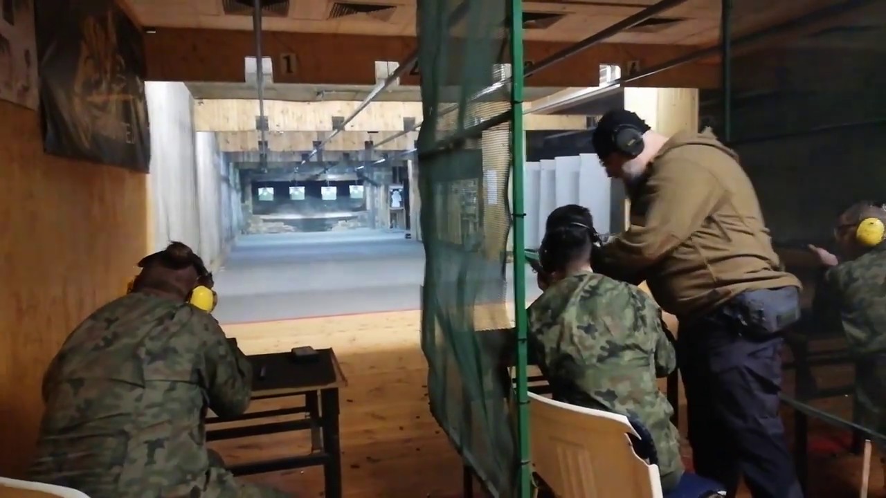 ZAJĘCIA GRUPY MUNDUROWEJ NA STRZELNICY