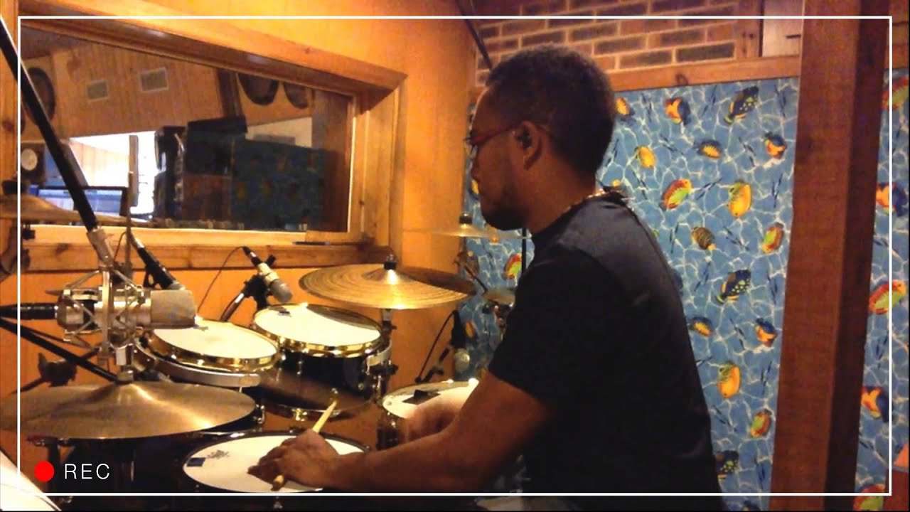Gaby Diop - Sa ki pou'w (by Thomas Bellon)