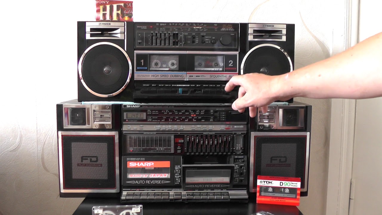 Просто как звучат Fisher PH-W702K и Sharp WF 940 два экземпляра из одной коллекции.