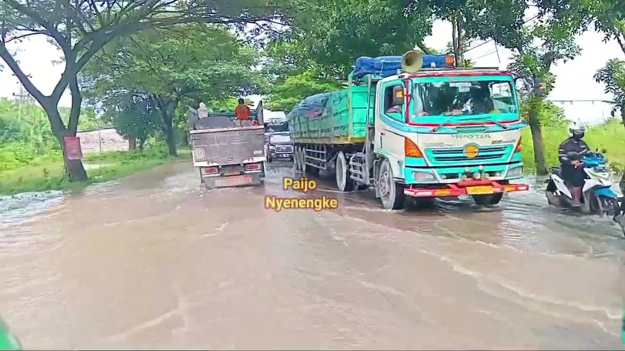 Jalan Pantura Pati Rembang sudah lancar, tapi masih ada banjir dikit 16 januari 2026