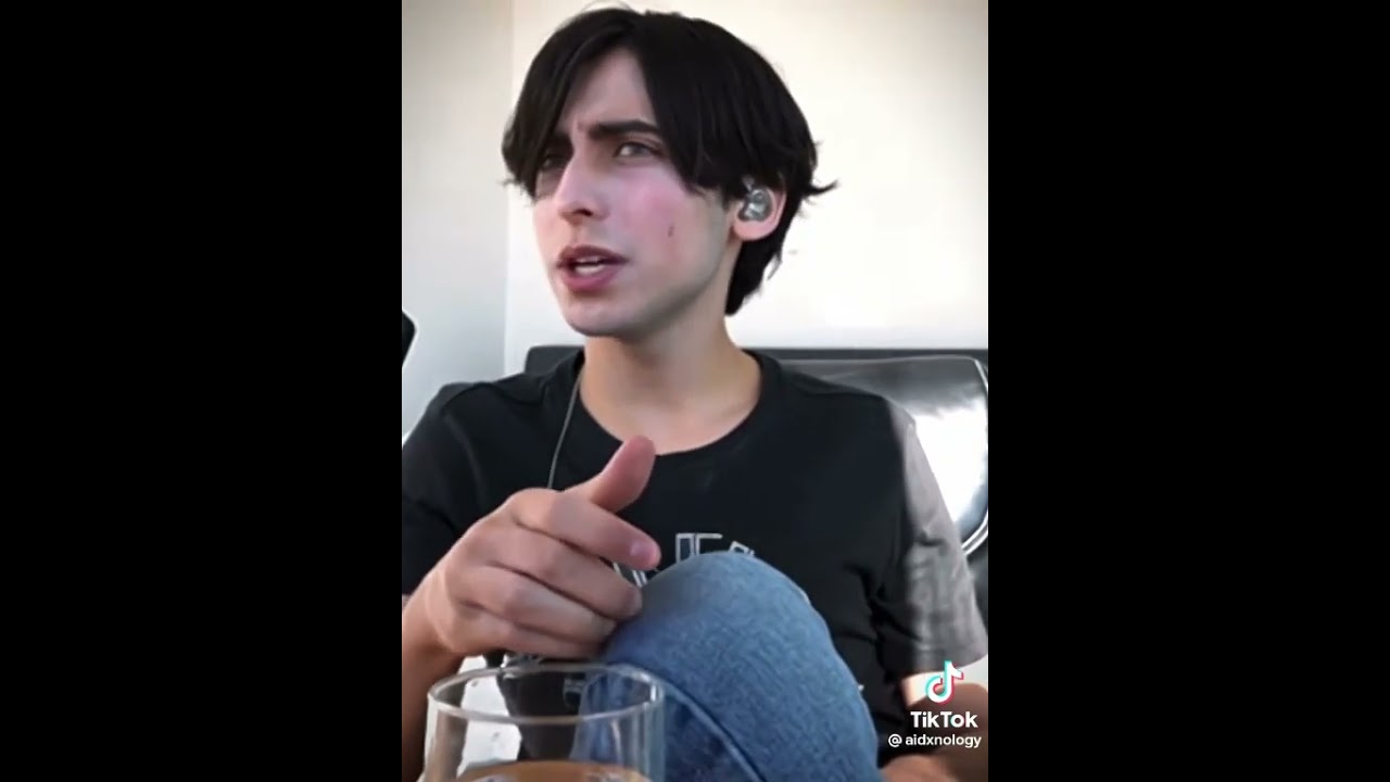 Aidan talking about  Dating ?🤔😏😍🥰😯 