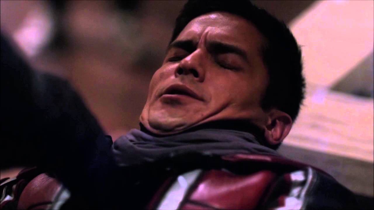 the flash: Zoom versus Cops