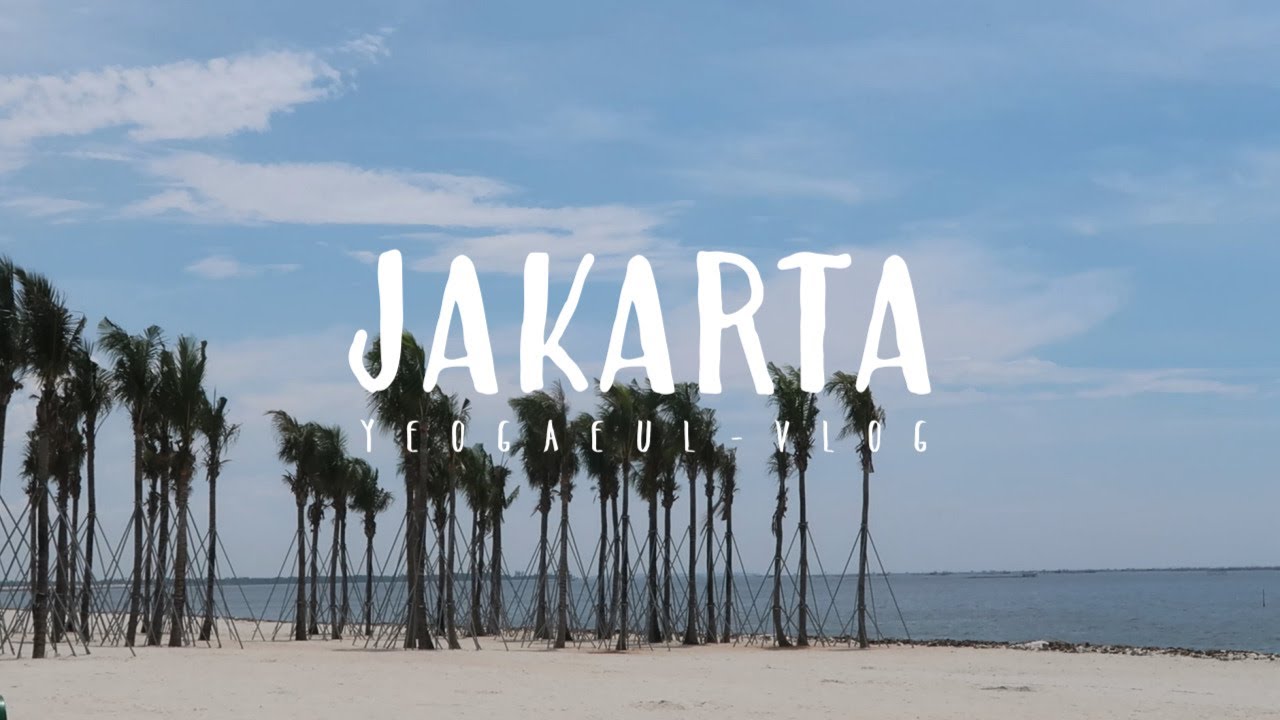 Aesthetic VLOG​| Walk in White Sand Beach Jakarta | Urban Farm PIK, M Bloc Market | INDONESIA vlog