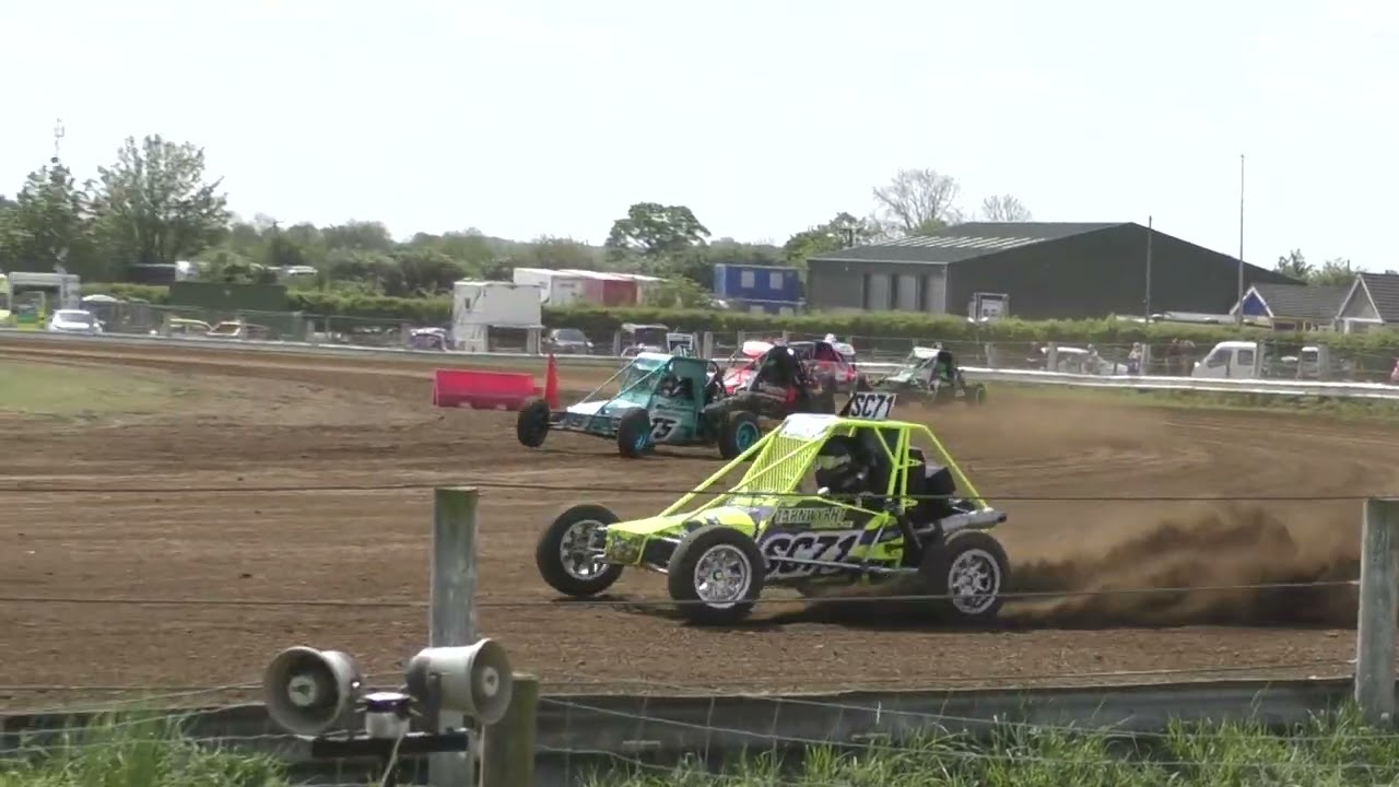 Sturton Autograss 08 05 22 Class 8 Q2 R2