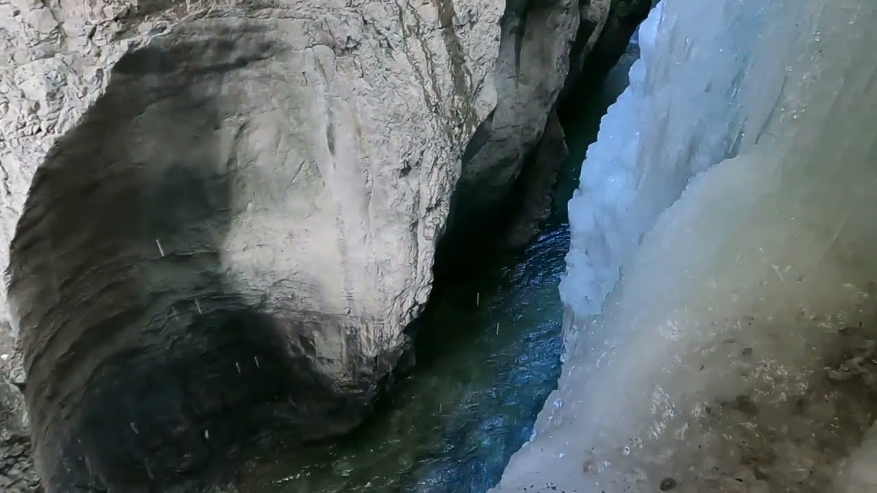 Winterwanderung durch die Partnachklamm zum Eckbauer
