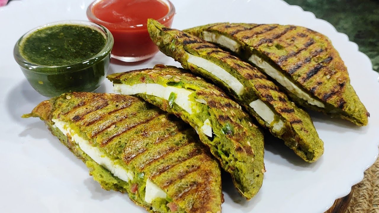 Healthy Moong Paneer Sandwich Without Bread | Paneer Moong Toast | Sehri Recipe | Weight Loss Recipe