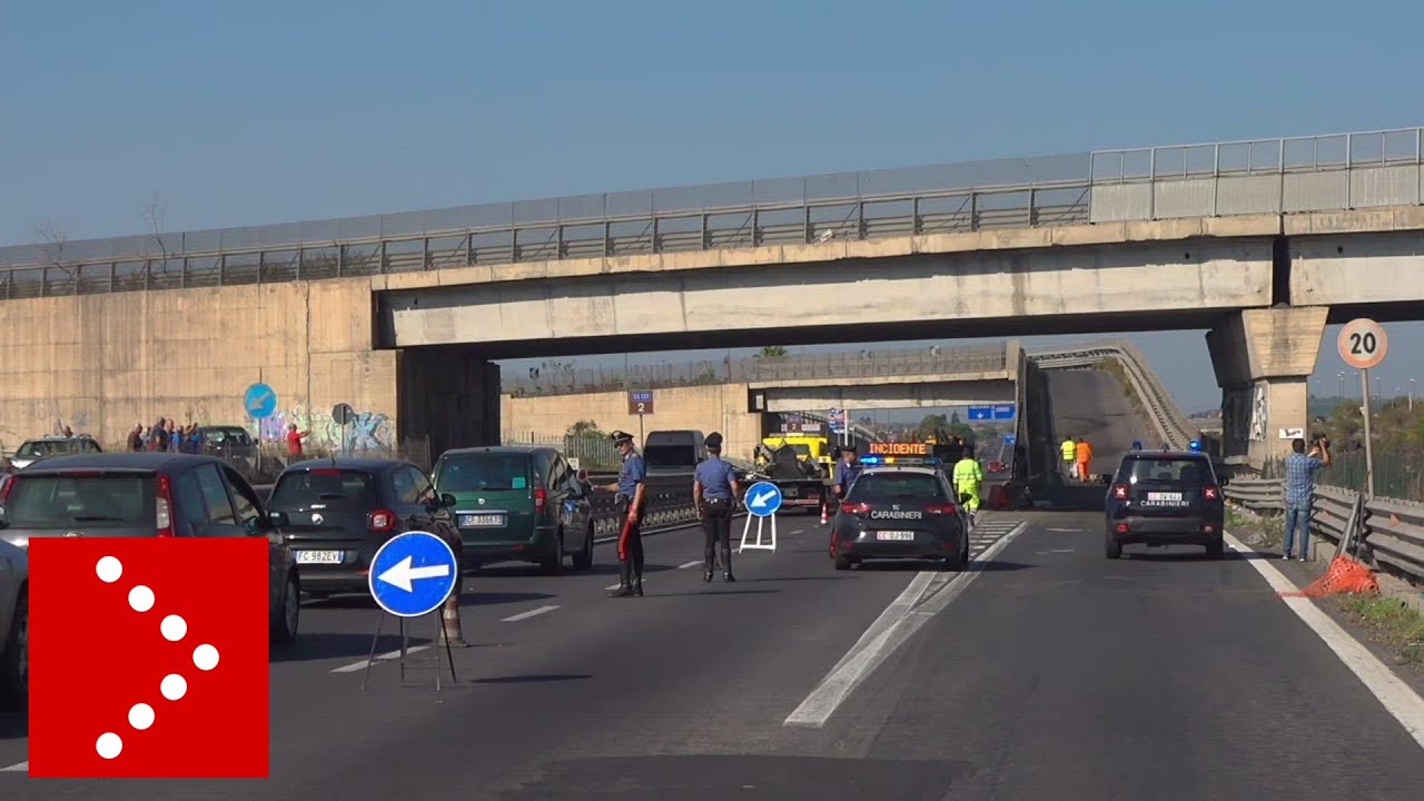 Catania, incidente sulla strada statale 121 all'altezza di Piano Tavola: muoiono quattro giovani