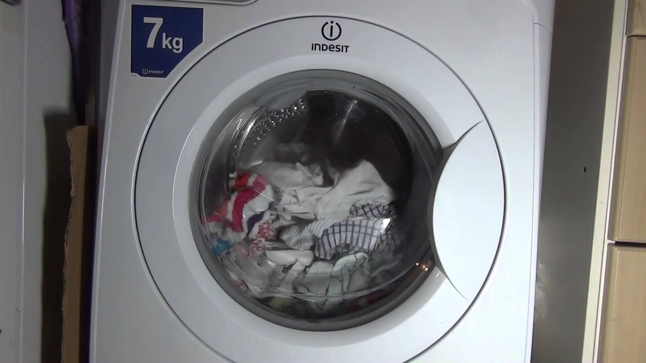 Indesit Prime PWE71420 : Final spin 1400rpm (pt 10 of 11)