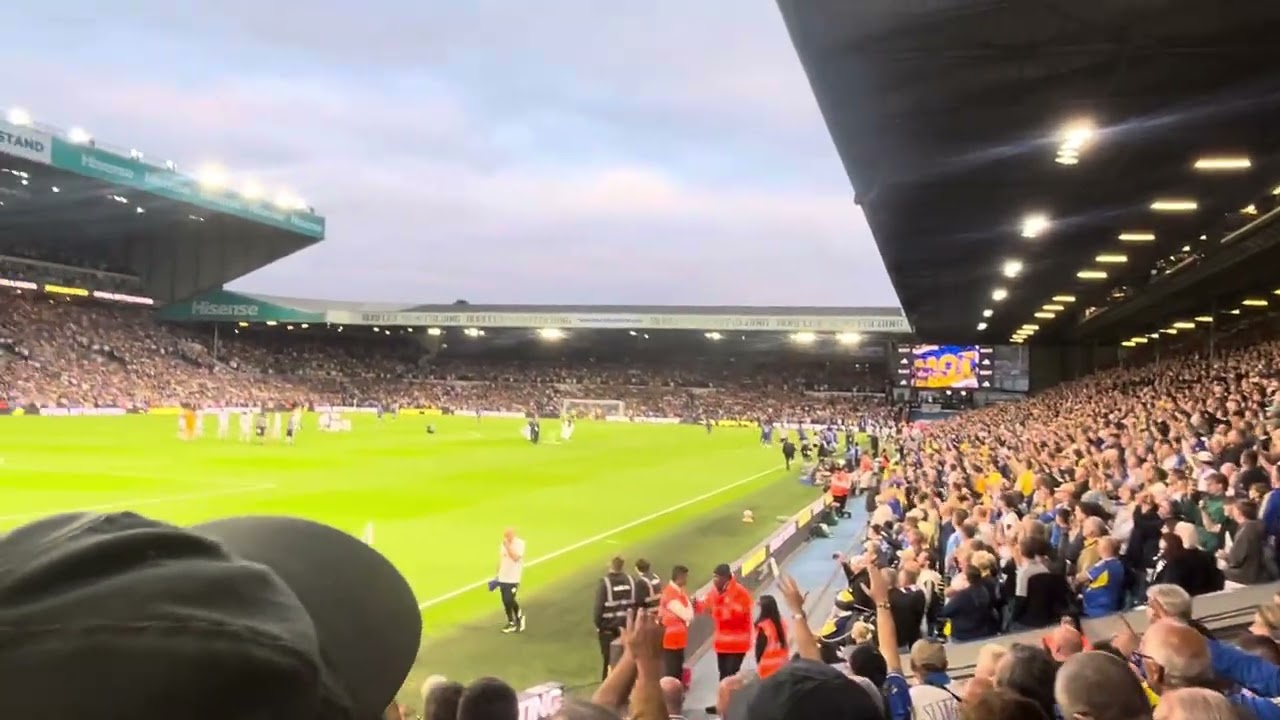 Leeds united vs Everton, Leeds fans singing marching on together 
