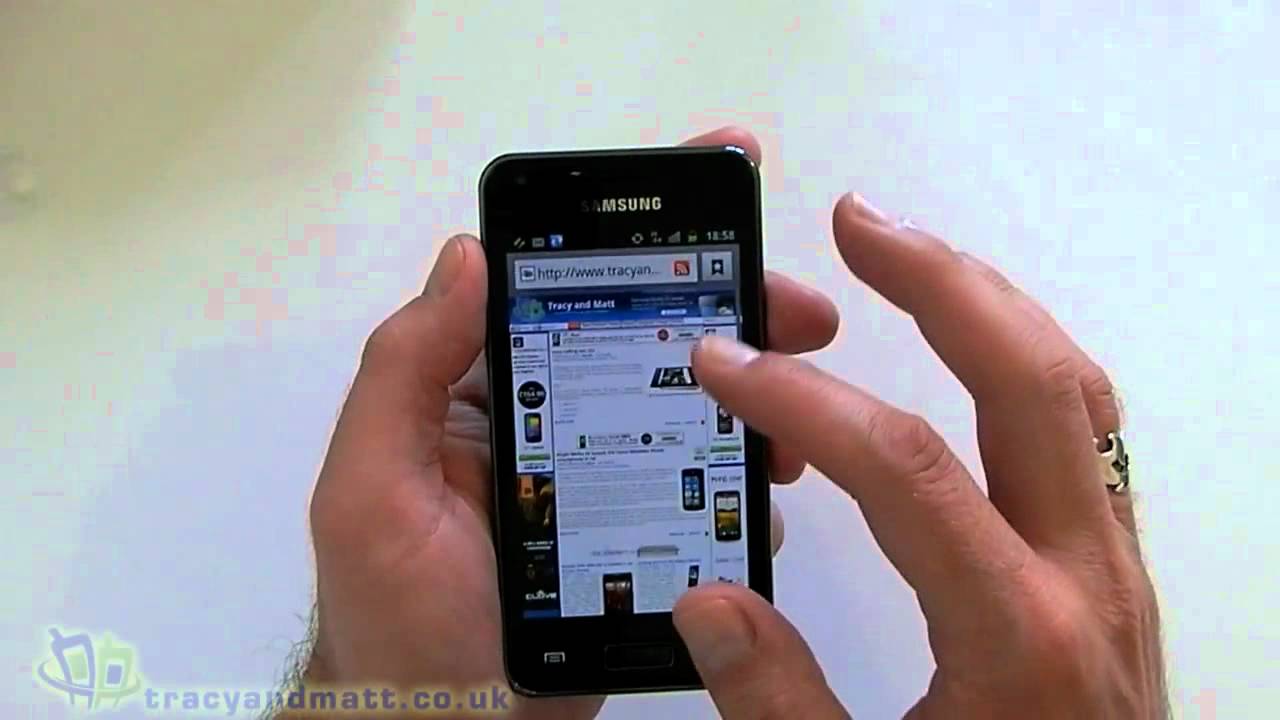 Samsung Galaxy S Advance unboxing and first impressions