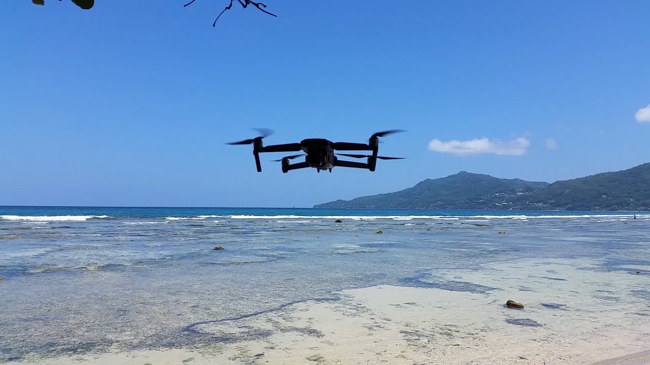 Seychellen von Oben, Mahe: Im Osten der Insel Baie Lazare, Anse Royal und Victoria (4k)