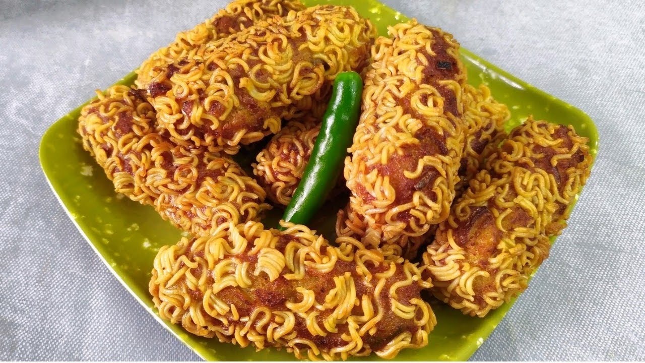 আলু আর নুডুলস দিয়ে ঝটপট বিকেলের মজাদার নাস্তার রেসিপি।snacks recipe
