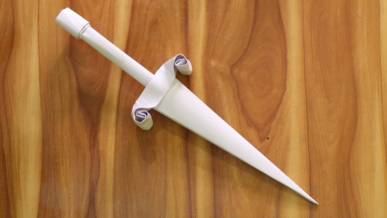 Making an EPIC Dagger from Paper | DIY Weapon Craft