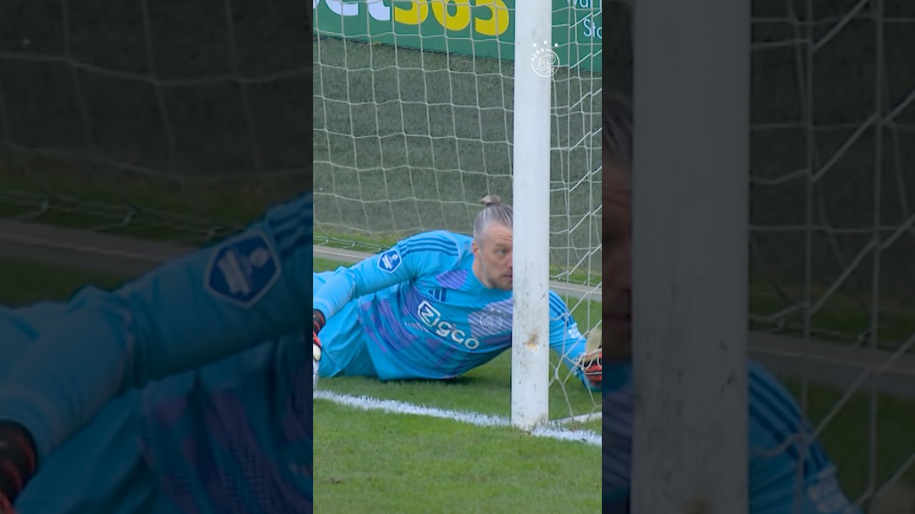 Remko Pasveer vs. linesman: 1-0! 😂👍