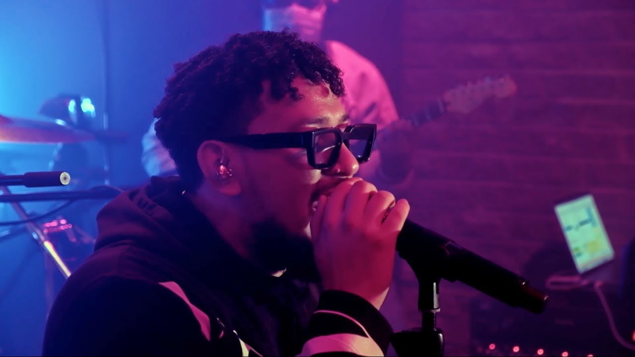 SUPA MEGA SHOW - 