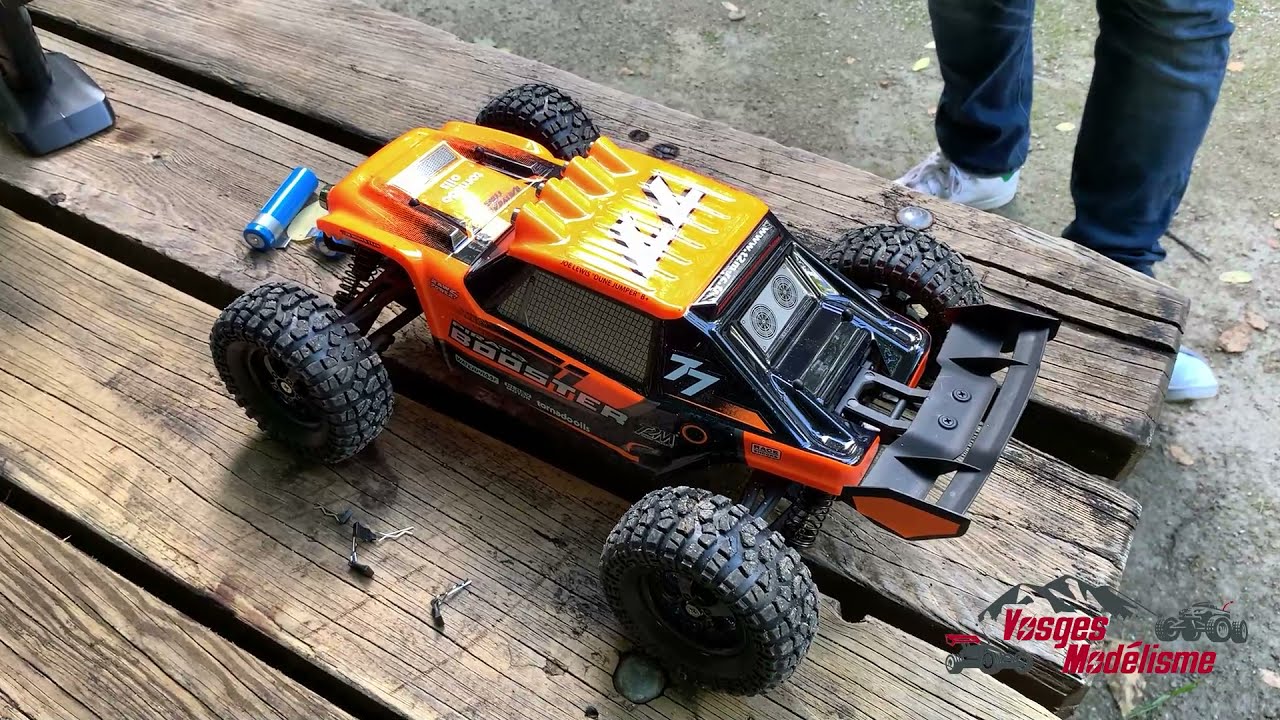 Voitures T2M Booster ( VosgesModelisme.fr )