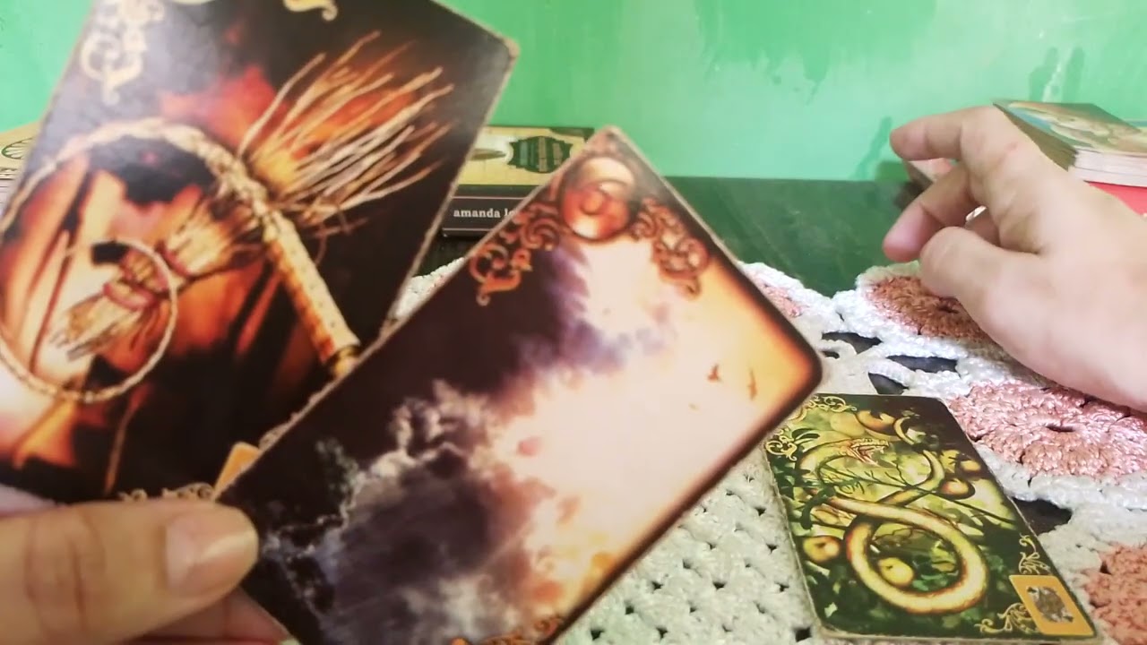 Gêmeos segunda feira/ Muita atenção!!essa descoberta pode levar alguém pra delegacia 