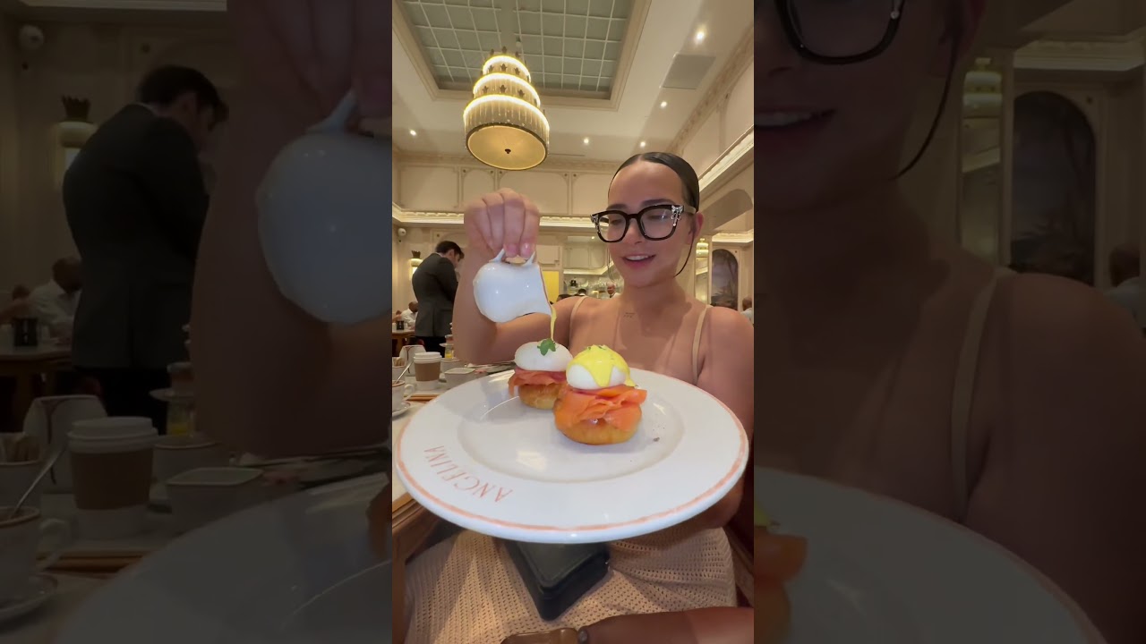 the cutest French restaurant in NYC 