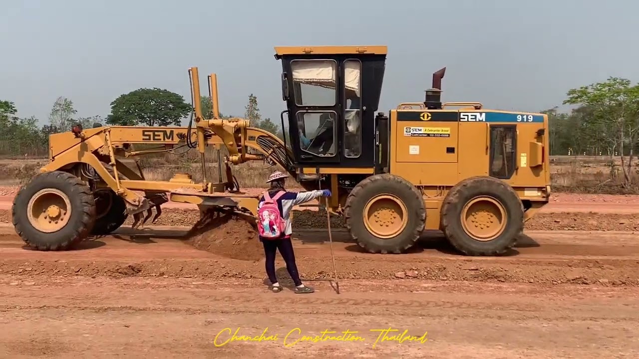 SEM 919 MOTOR GRADER by CATERPILLAR 🇺🇸🇺🇸🇺🇸 ตัดเกรดปาดดินส่วนเกินออกจากแนวถนน 🚧🚧🚧 EP.45