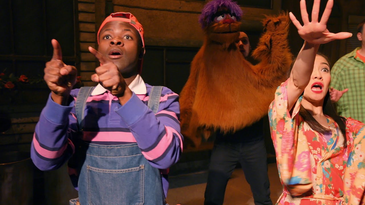Avenue Q 2019 (short trailer)