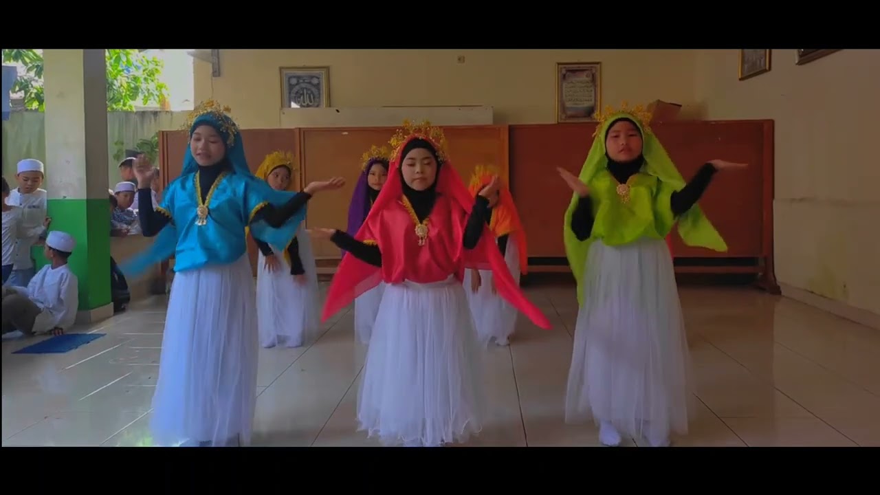 Tari Kreasi Islami - Allah Yang kucintai (Sakha)