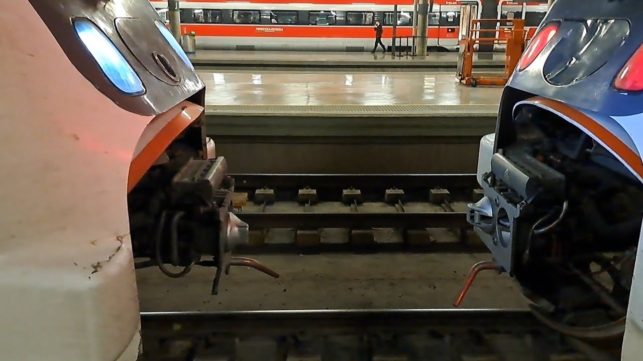 Acople de trenes serie 449 en Sevilla Santa Justa - RENFE Media Distancia