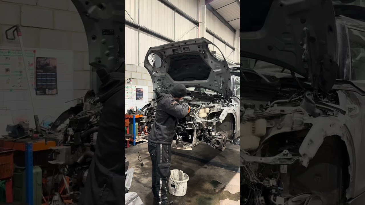 Mini Cooper S in for a timing chain ⚙️