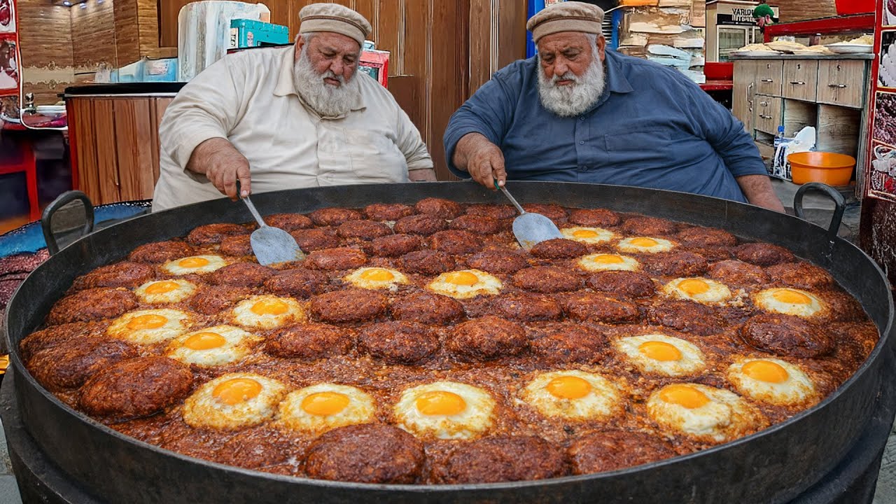 Most famous Afghani Chapli Kabab | World famous Chapli Kabab | Street food
