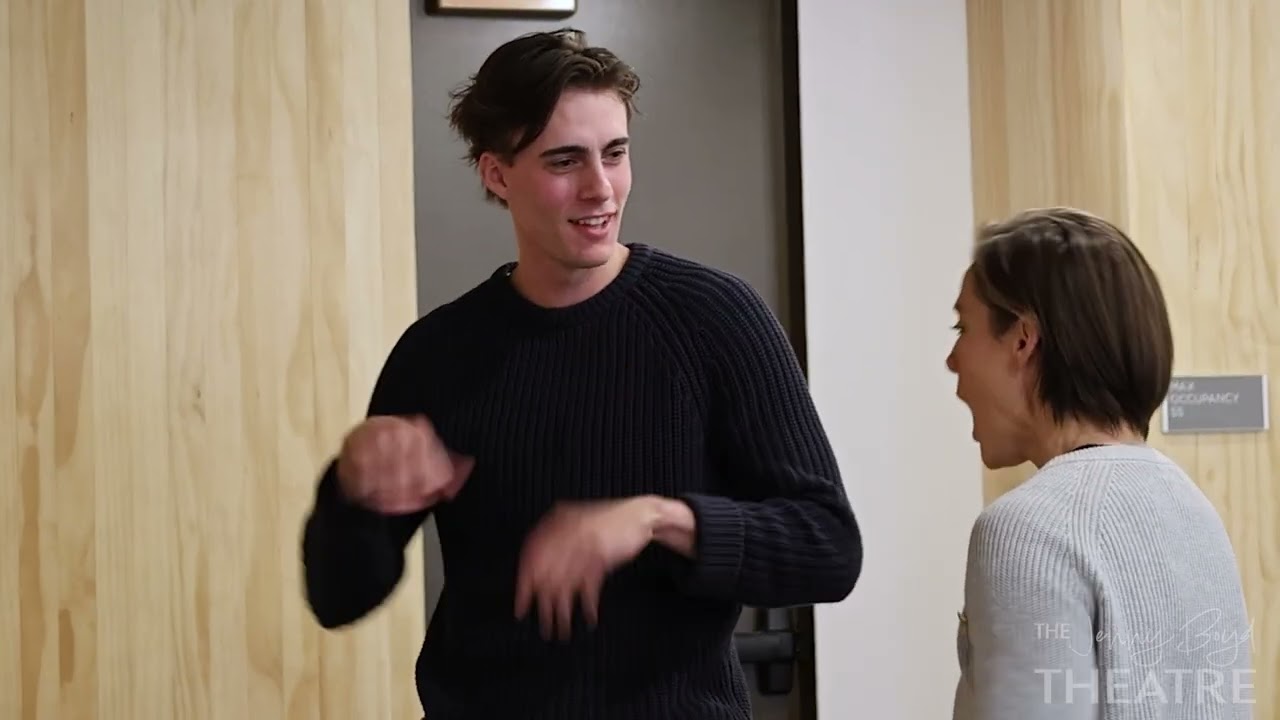 Interview with 'Cabaret' actors Kim Morgan Dean (Sally Bowles) and Bryce Hagen (Clifford Bradshaw)!