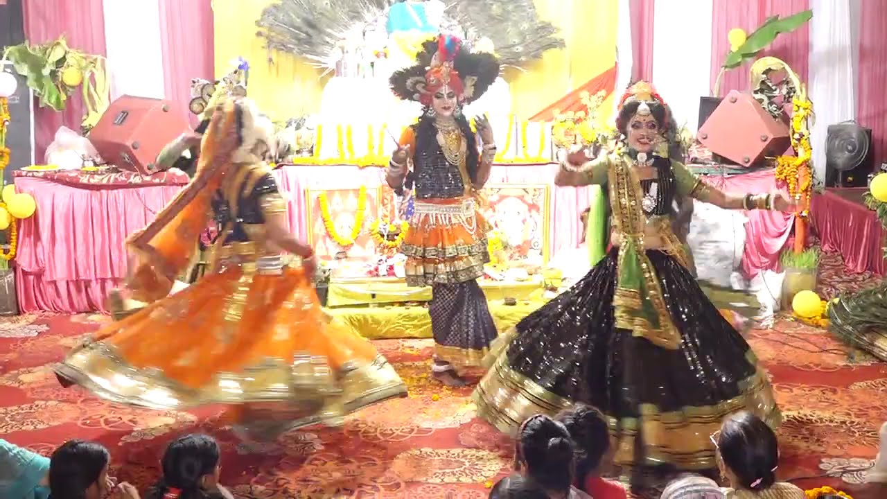 Jhula Jhulo Re Radha Rani #shortvideo #jhaki #viralvideo #trending #video 