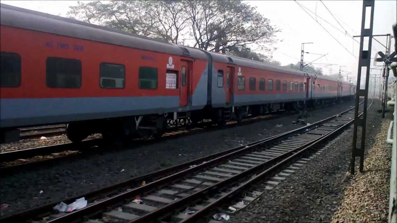 Ever Saw A Rajdhani Express Getting Overtaken? Watch This!!
