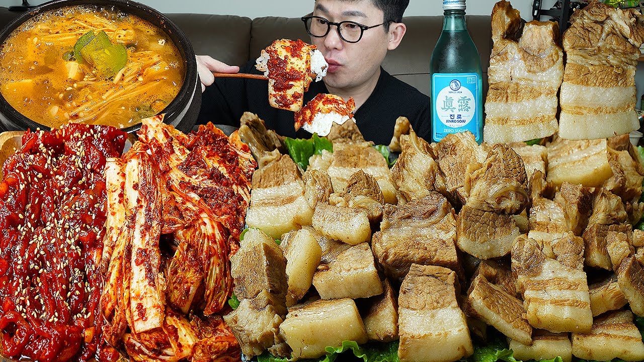ASMR MUKBANGㅣBoiled Pork Belly & Salted Squid & KimchiㅣEATING SHOW
