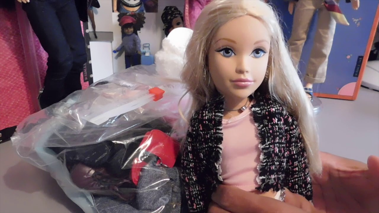 Teen Trends Doll Review of Gabby