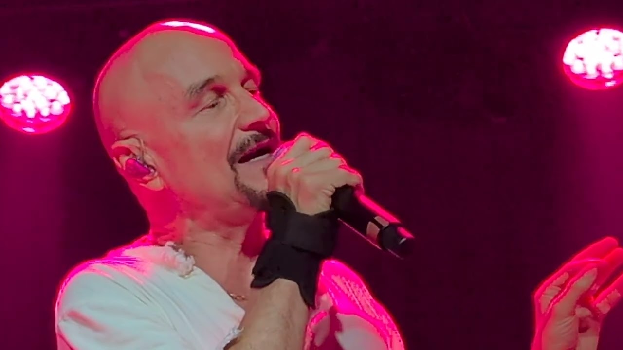 James - Sometimes / Laid / Out To Get You [Live] @ Brooklyn Steel in Brooklyn, NY - 2025.09.10