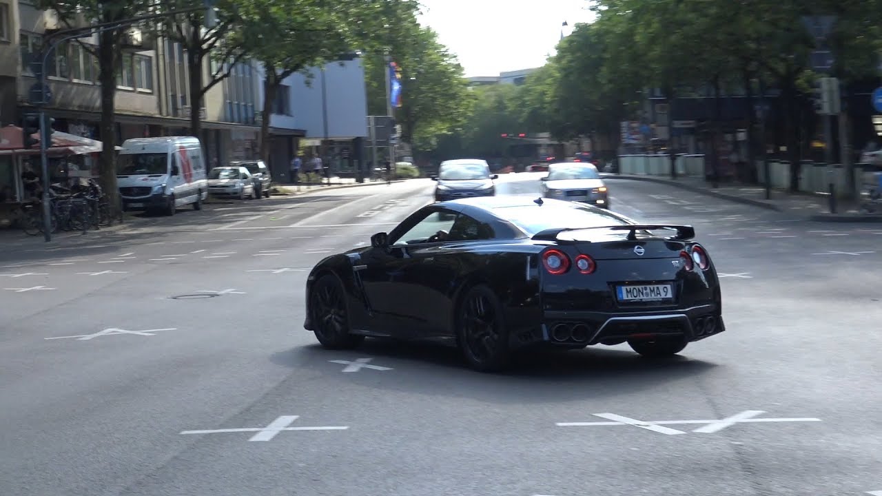 Supercars in Aachen: Powerslide GTR R35 , R8 V10, 2x C63 S AMG, BMW M4 LOUD!