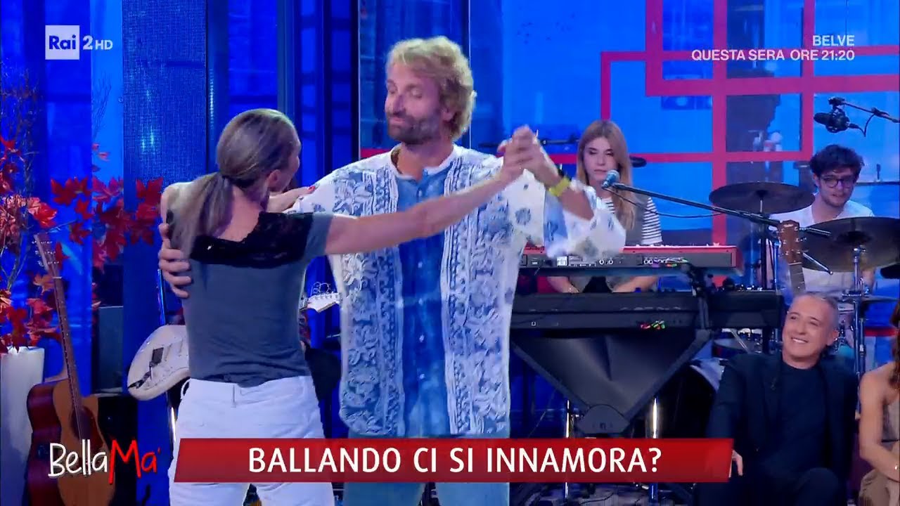Il walzer di Natalia Titova e Massimiliano Rosolino - BellaMa' 10/10/2023